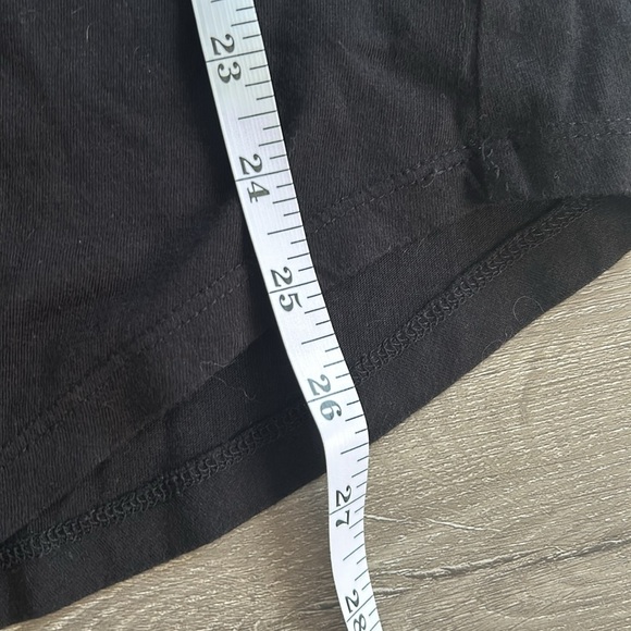 Torrid Skull Active Scoop Back Short Sleeve Tee 1 1X 14/16 Plus Size - Picture 10 of 10